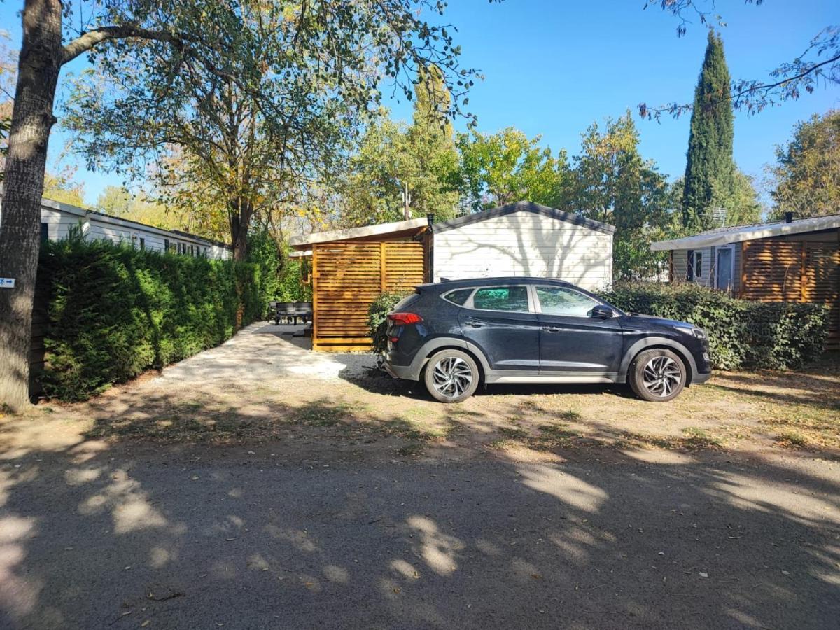 Mobil Home Tout Confort 6 Personnes Climatise Au Pied Du Luberon Ла-Рок-д'Антерон Экстерьер фото