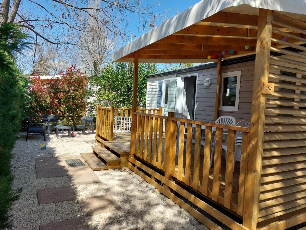 Mobil Home Tout Confort 6 Personnes Climatise Au Pied Du Luberon Ла-Рок-д'Антерон Экстерьер фото